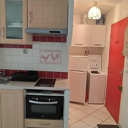 2p 4 Pers, A 500m Plage, Parking, Wifi, Petits Animaux Ok - Fr-1-776-107 * Argeles-sur-Mer